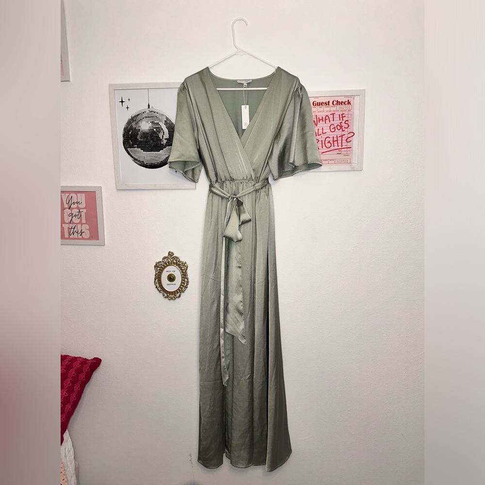 Sage Satin Baltic Botn Maxi